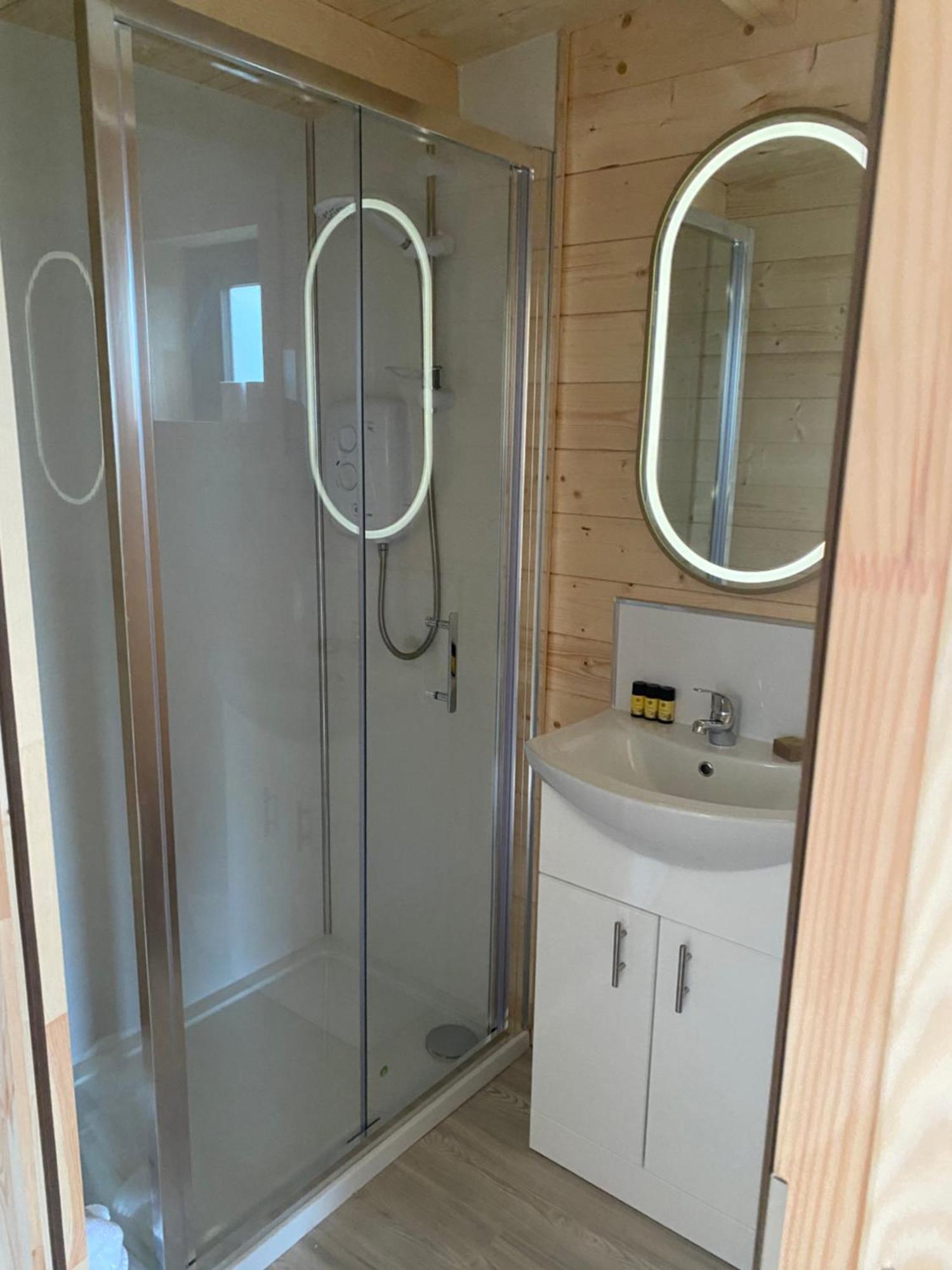Mullagh  Country Cabin מראה חיצוני תמונה